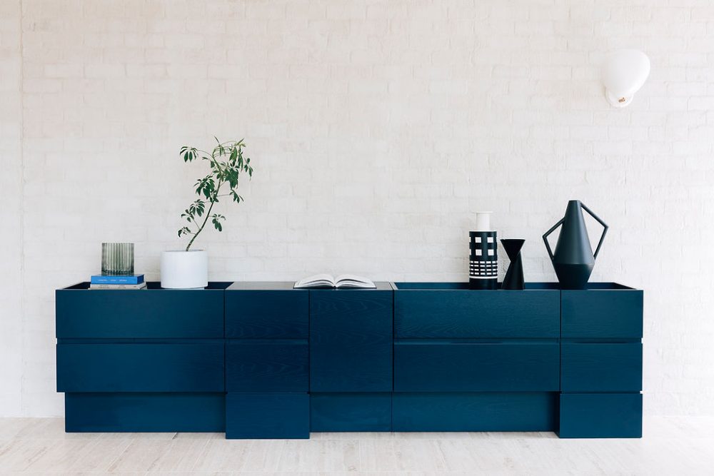 ronnie 18001350 styled 6 1