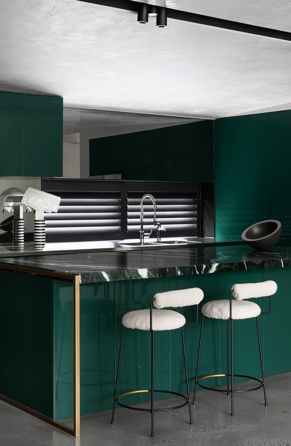 CHELSEAHING PARKORCHARDS RHIANNONTAYLOR KITCHEN 97