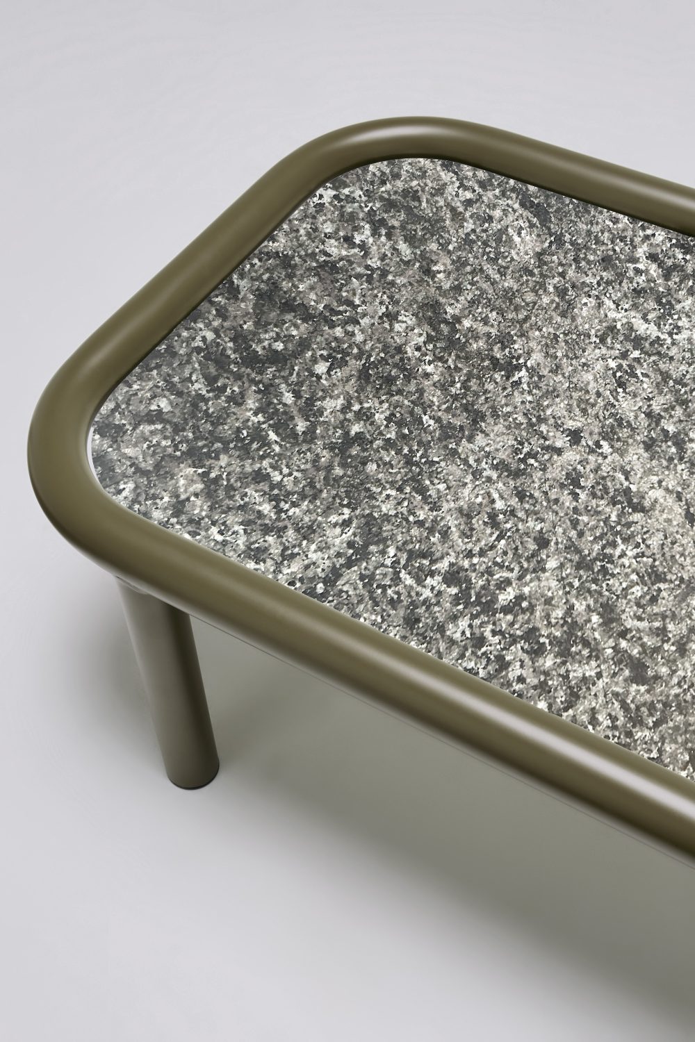 graziaco etta coffee table camio mangrove PC