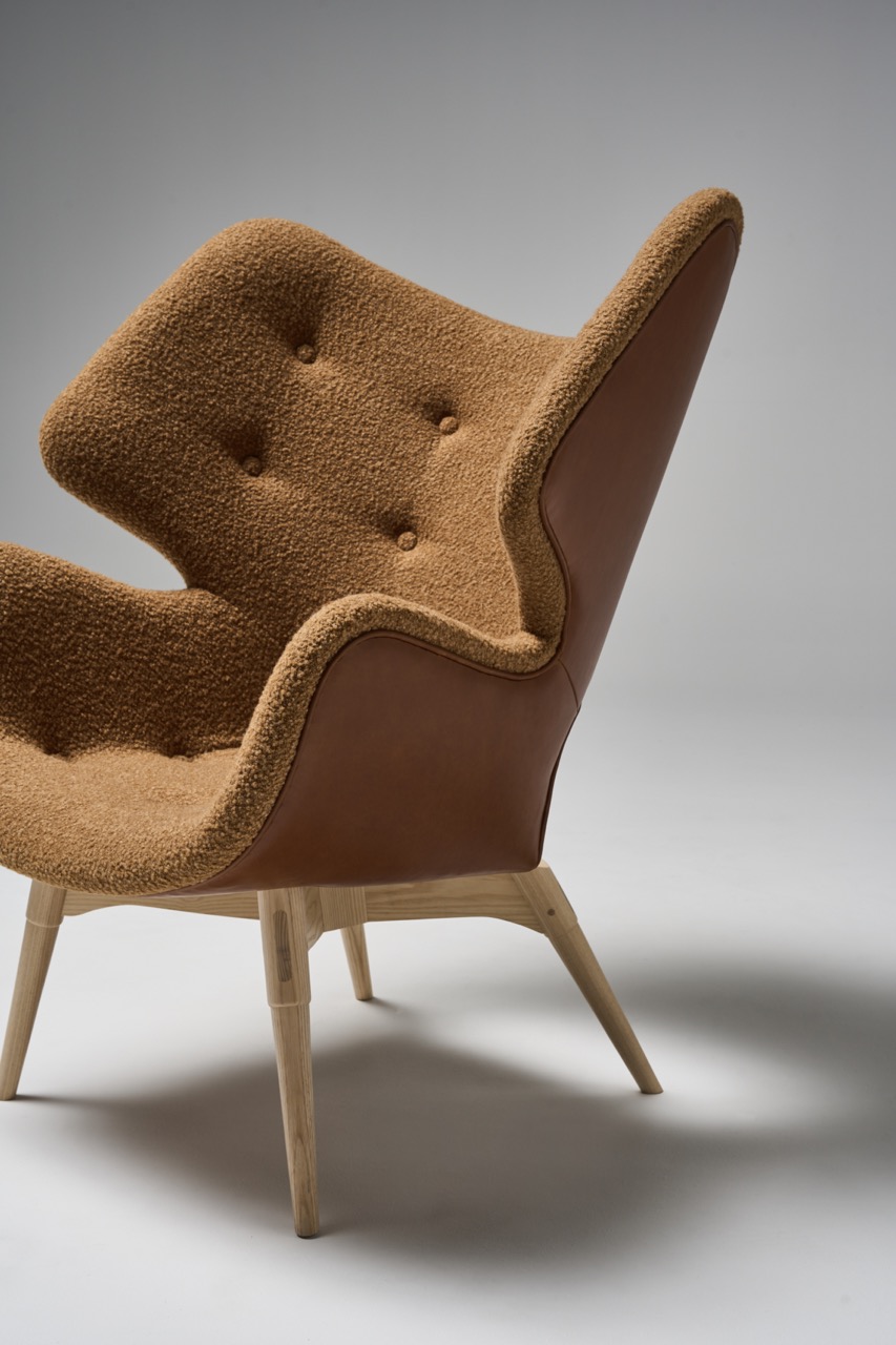 featherston B220H curlup chair Grazia & Co