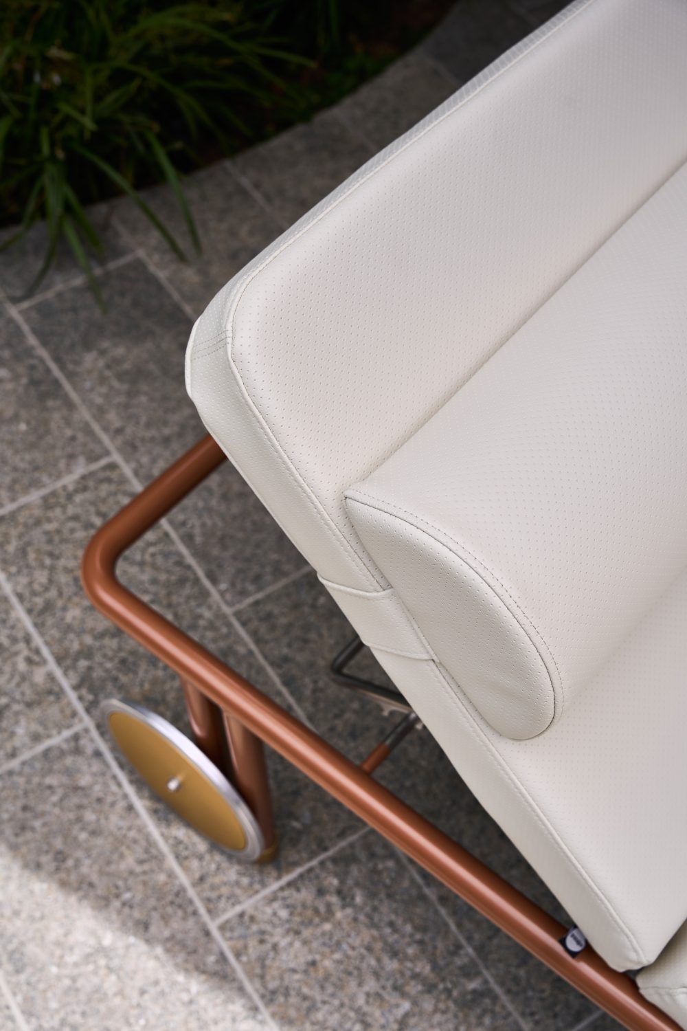 Salina sun lounger detail