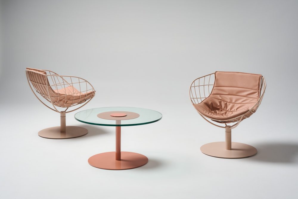 Summer outdoor chairs in play vinyl and pink sands pc and summer table with clear glass top and coral pc base