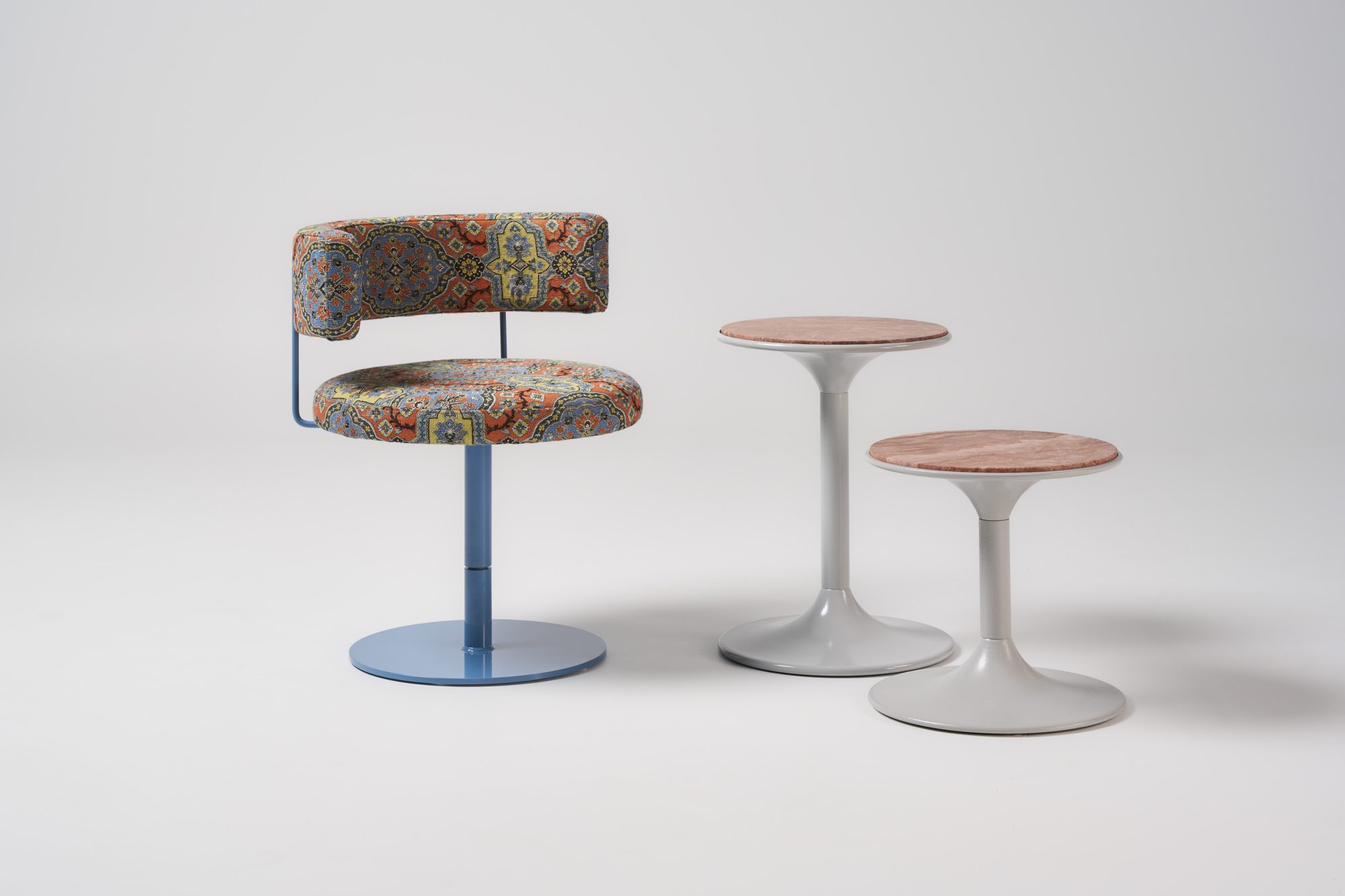 Big Diiva Swivel Chair